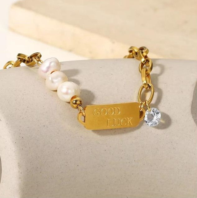 chain bracelet with pearl and charm | good luck bracelet